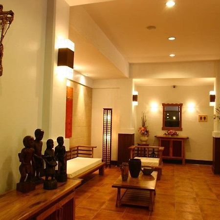 Dominique Hotel Tagaytay City Buitenkant foto